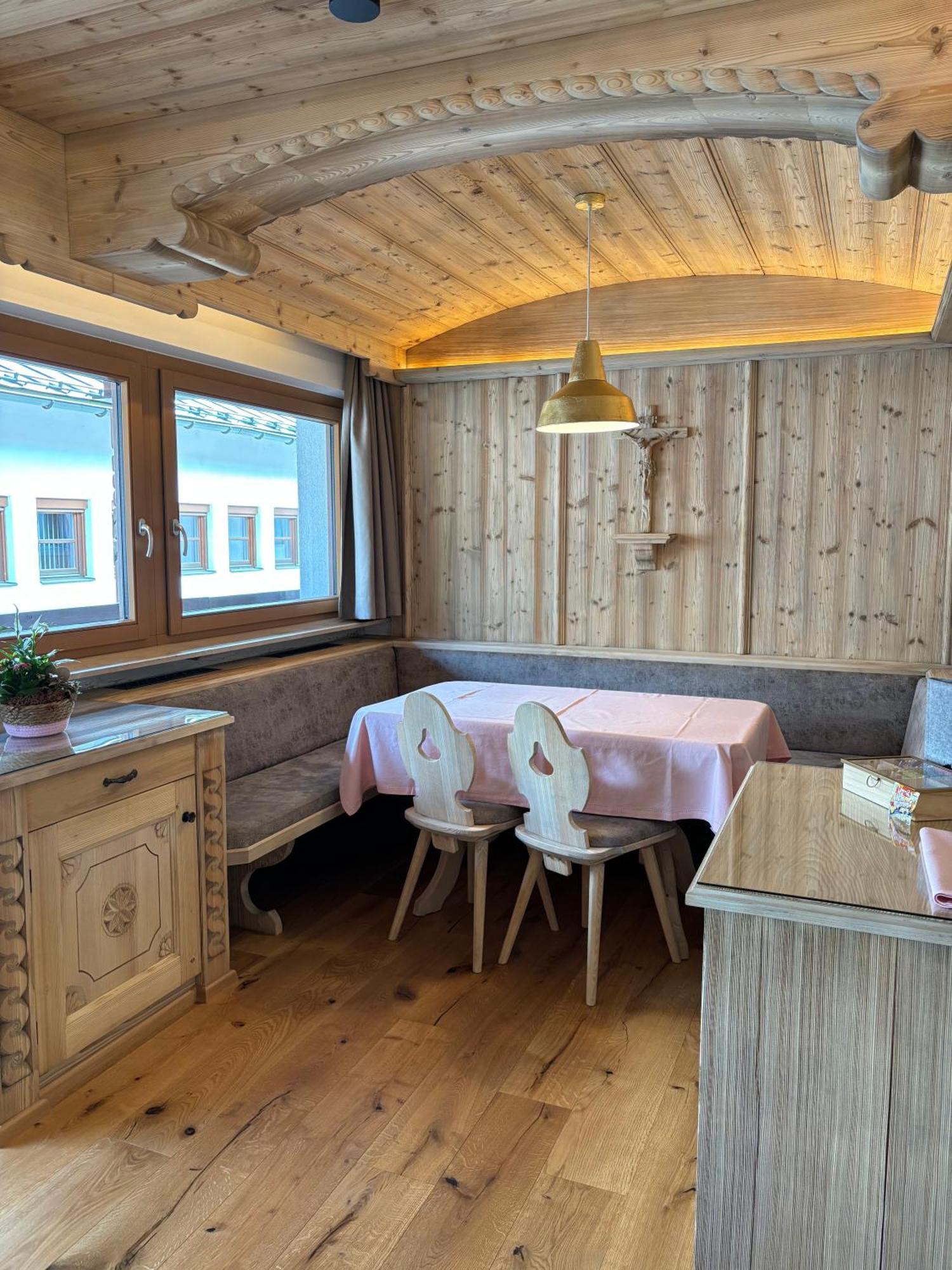 Appartement Rosa Sankt Johann in Tirol Habitación foto